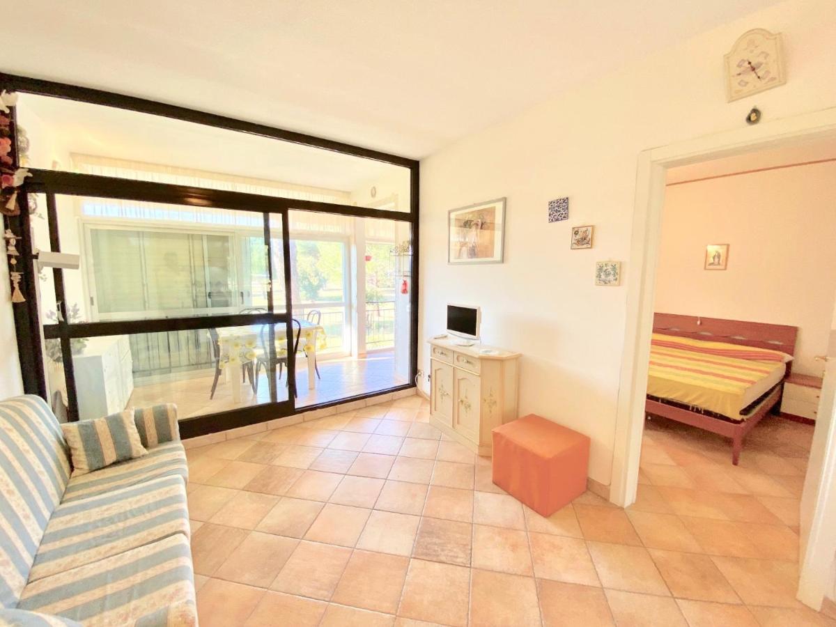 Apartments Via Dei Platani Marina Di Bibbona Bagian luar foto