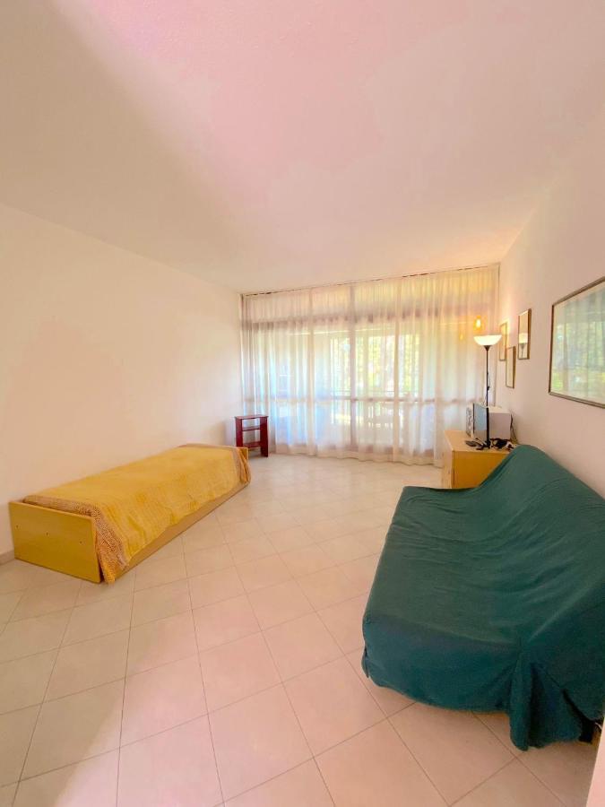 Apartments Via Dei Platani Marina Di Bibbona Bagian luar foto