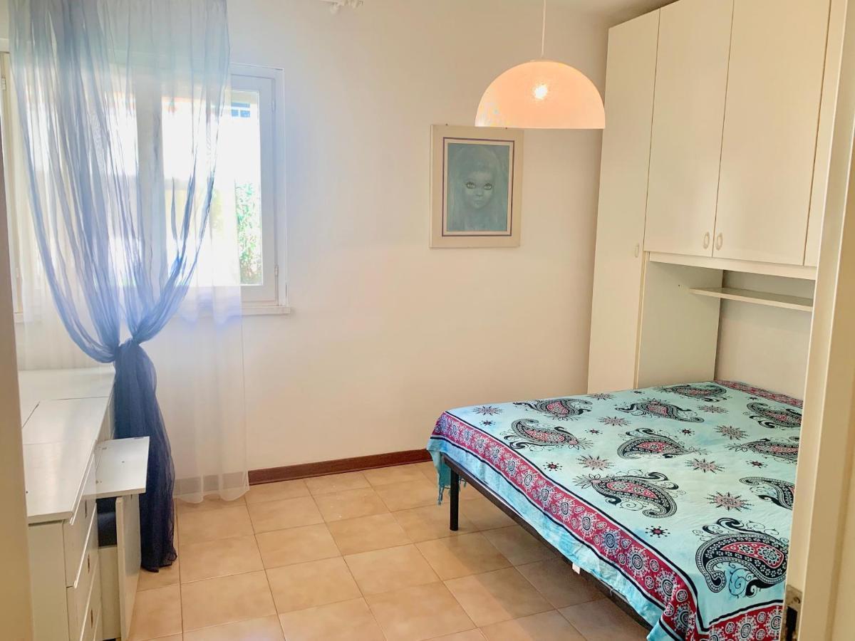 Apartments Via Dei Platani Marina Di Bibbona Bagian luar foto