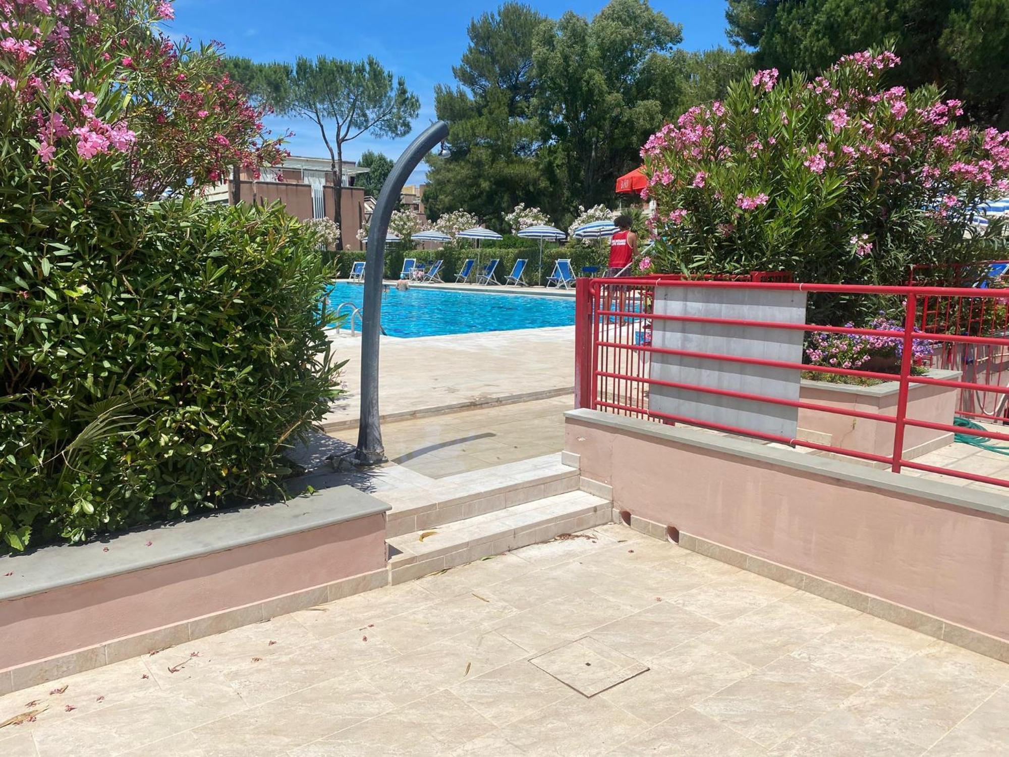 Apartments Via Dei Platani Marina Di Bibbona Bagian luar foto